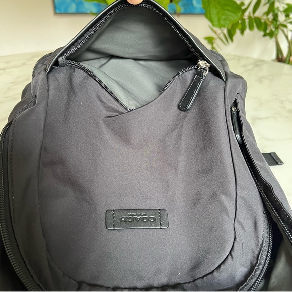 COACH VARICK NYLON PACKABLE DAYPACK F93372 BLACK - Picture 9 of 13